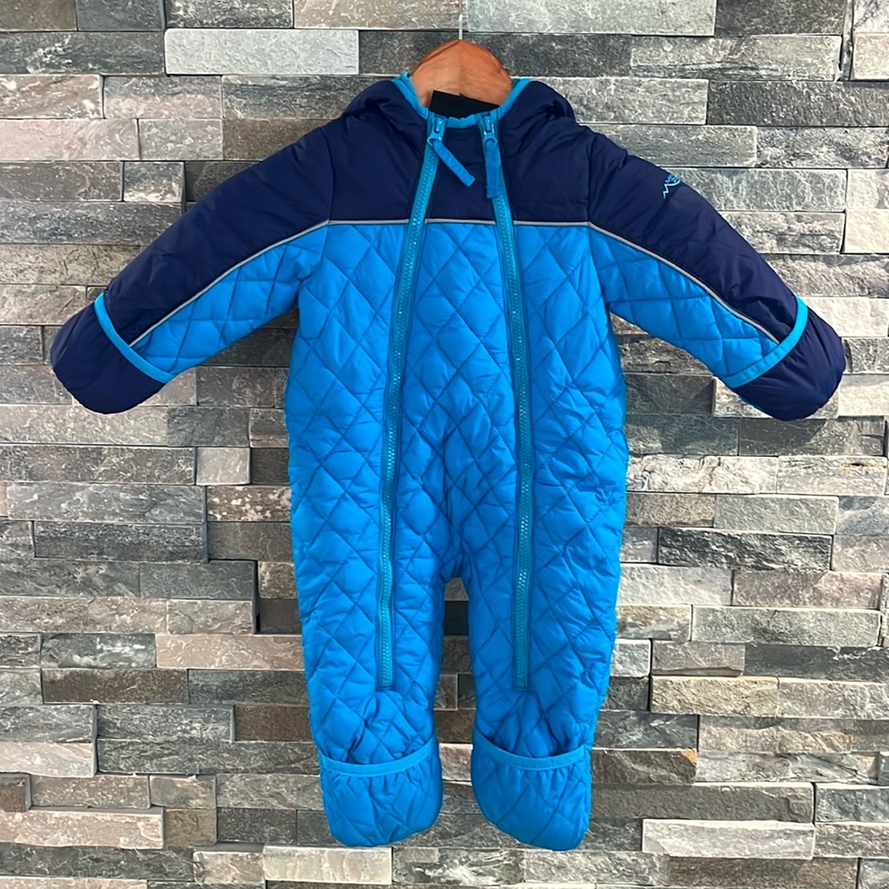 Minus Zero One-Piece Snow Suit (9-12 Months)